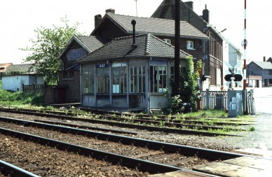 PERUWELZ  DIA 80-4109.jpg